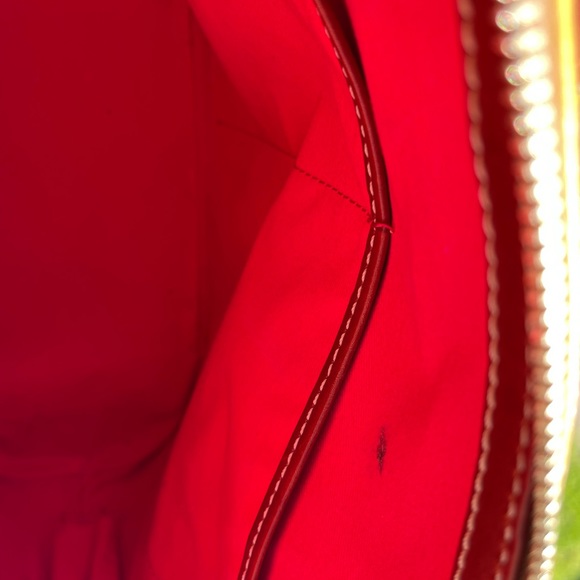 Dooney & Bourke Handbag - Picture 5 of 8